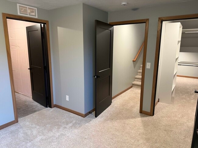 Building Photo - 3902 S Caballo Ct