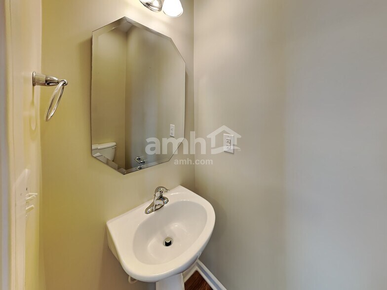 Building Photo - 2619 Bramble Ridge Ct