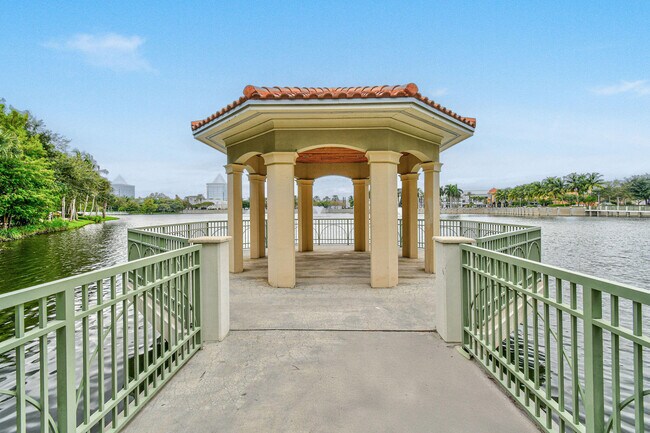 Building Photo - 3610 Gardens Pkwy