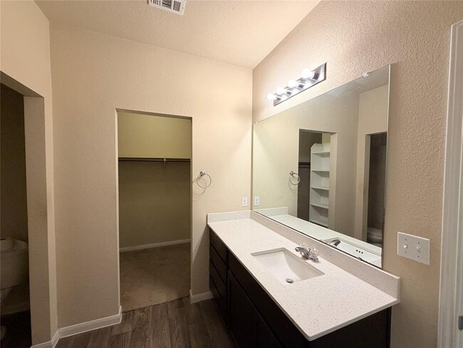 Building Photo - 225 Cibolo Creek Dr