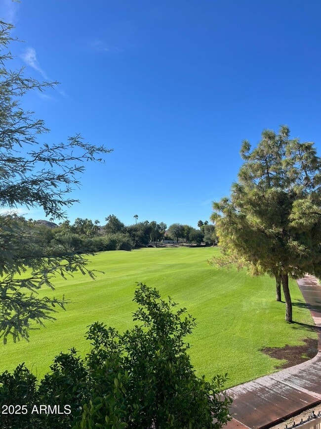 Building Photo - 9414 S 51st St