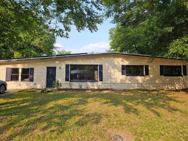 Primary Photo - Lots of updates!