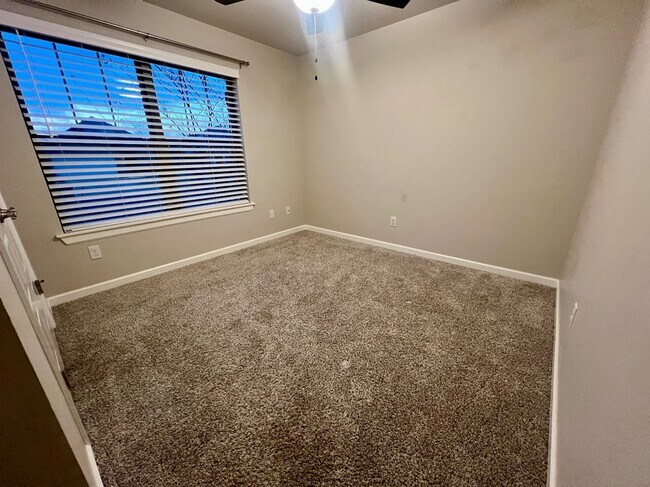 Building Photo - 4116 Palmetto Trail