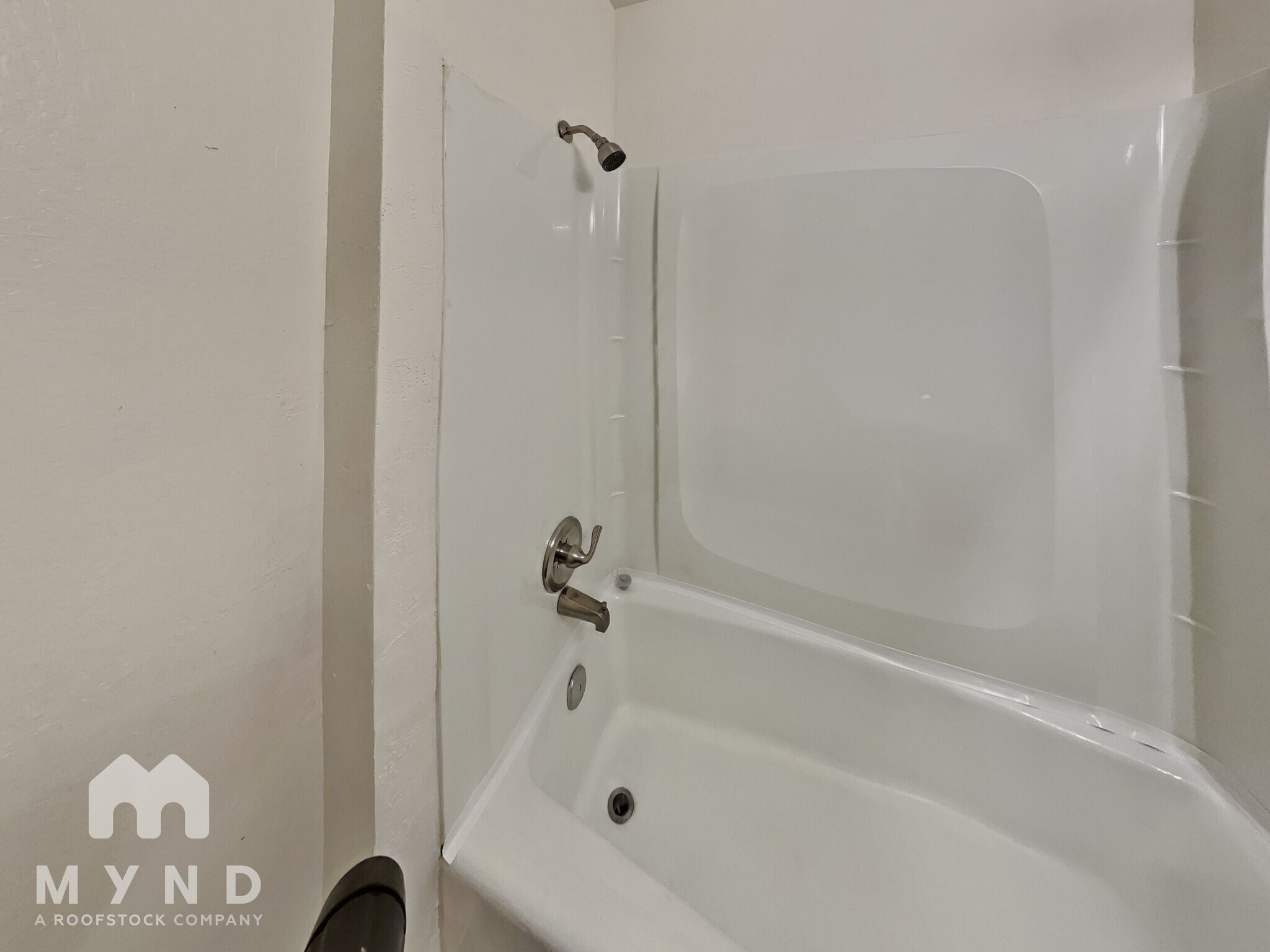 Building Photo - 977 Boxcar Ln