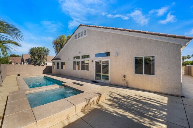 Building Photo - Charming Home with 2 Primary Bedrooms with...