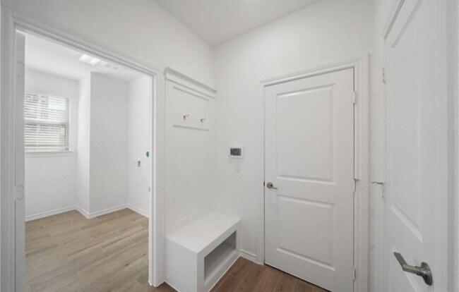 Building Photo - 1309 Tan Gable Ln