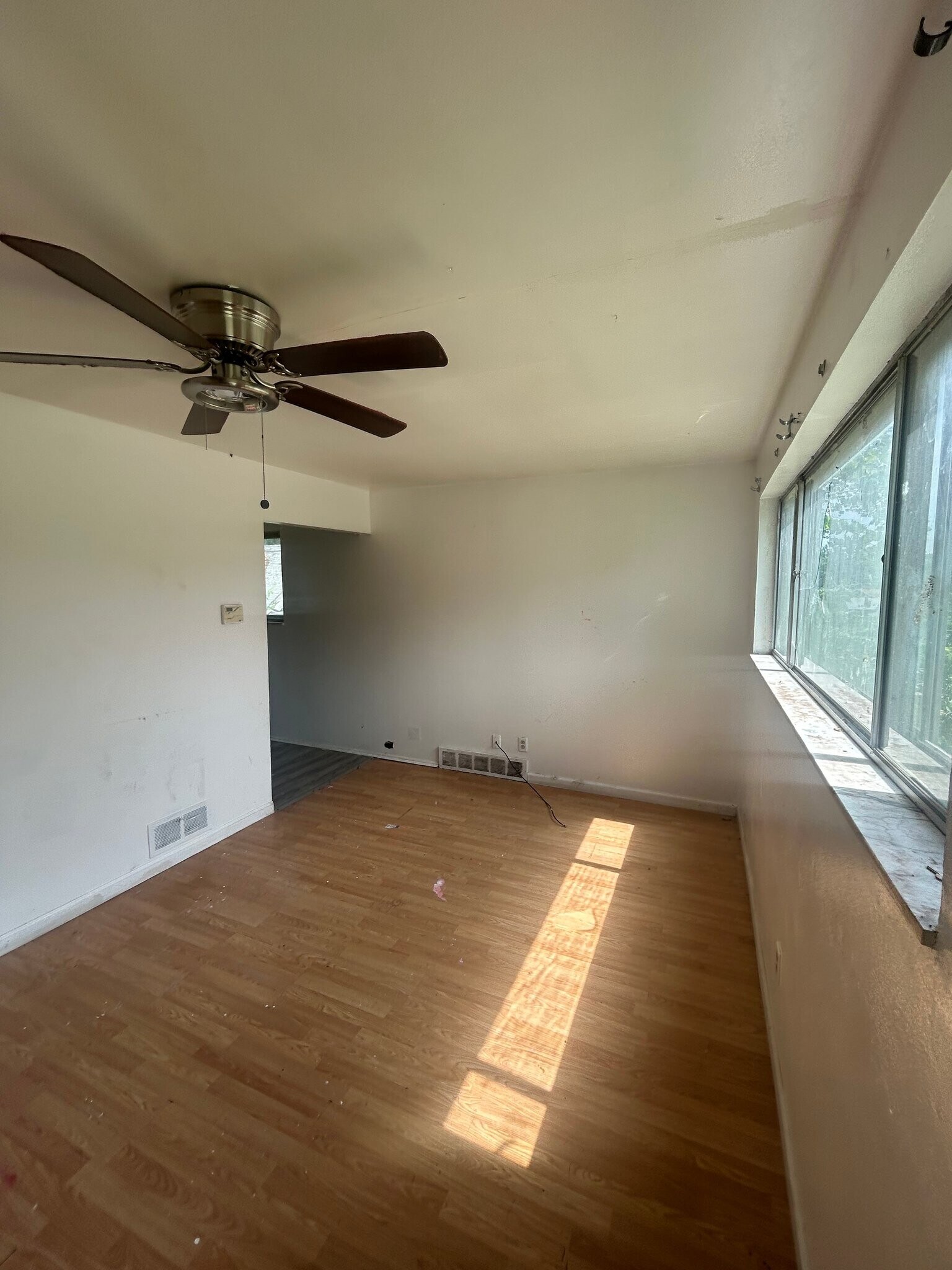 Building Photo - 4211 Ravenwood Ave