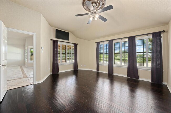 Building Photo - 30117 Hacienda Ln