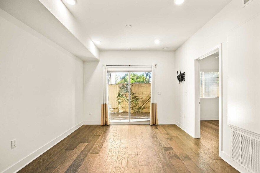 Building Photo - 2970 Ripple Pl