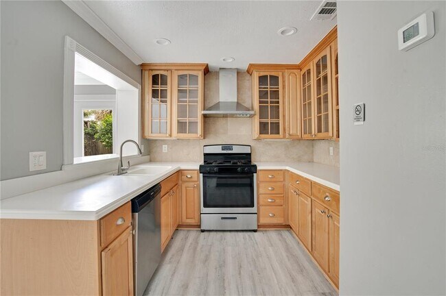 Building Photo - 6151 Sandcrest Cir