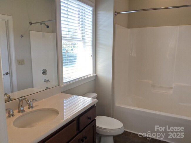 Building Photo - 119 Steinbeck Wy