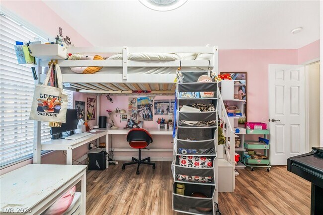 Building Photo - 9530 Ruperts Ct