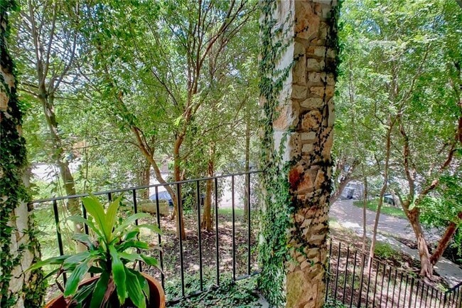 Building Photo - 2911 Kassarine Pass