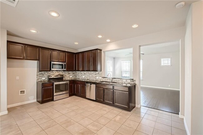 Building Photo - 657 Heritage Springs Trail