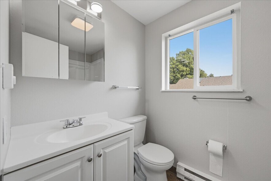 Bathroom - 701 Aztec Dr