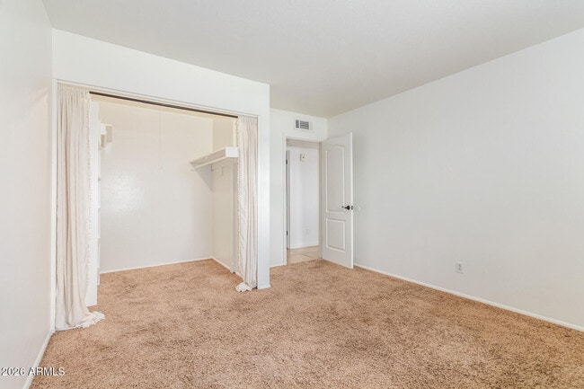 Building Photo - 3312 S Ventura Dr