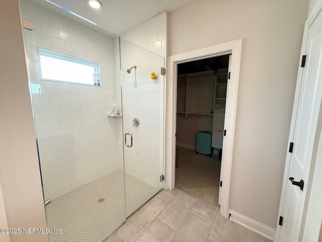 Building Photo - 676 Natureland Cir