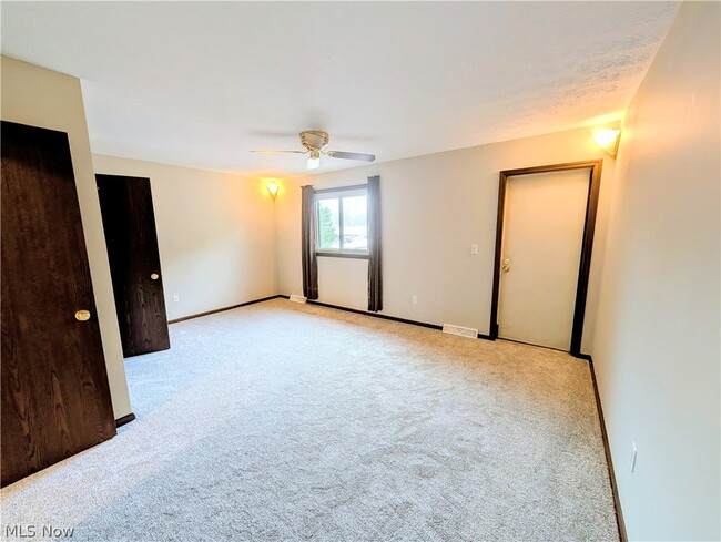 Building Photo - 3489 Villa-Casa Ct