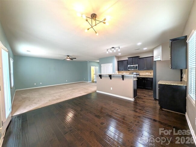 Building Photo - 9223 Avery Meadows Dr