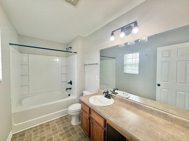 Building Photo - 6016 Namozine Ct