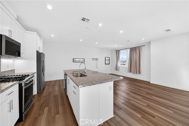 Building Photo - 1615 W Bushell St