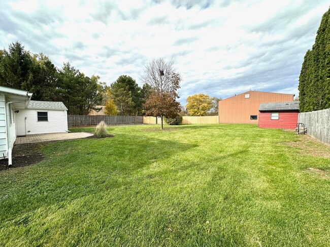 Building Photo - 11408 IL-120