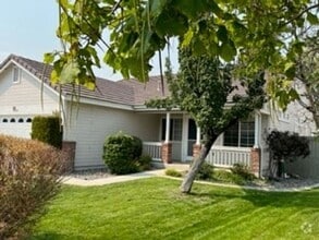 Building Photo - One level home in Double Diamond