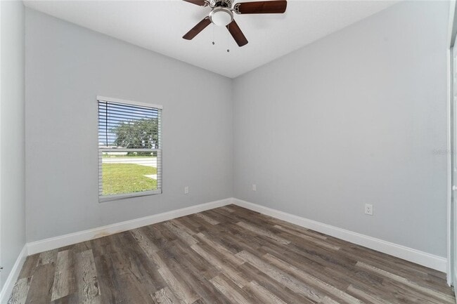 Building Photo - 412 Oakland Ln