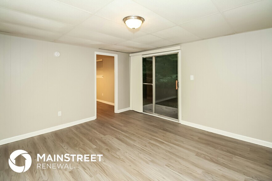 Building Photo - 6745 Buckhurst Trail