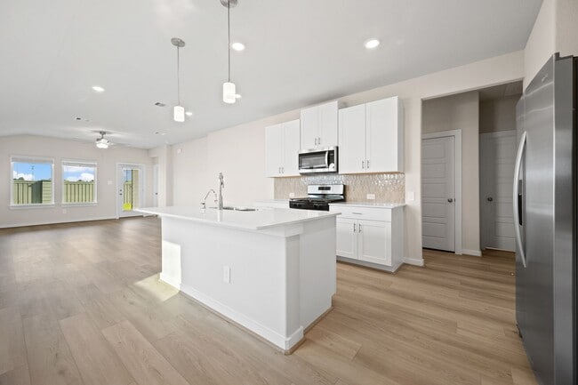 Building Photo - 2627 Cactus Ranch Ln