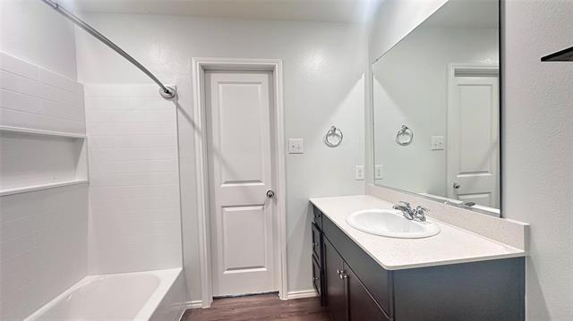 Building Photo - 2207 Nightgrove Cir