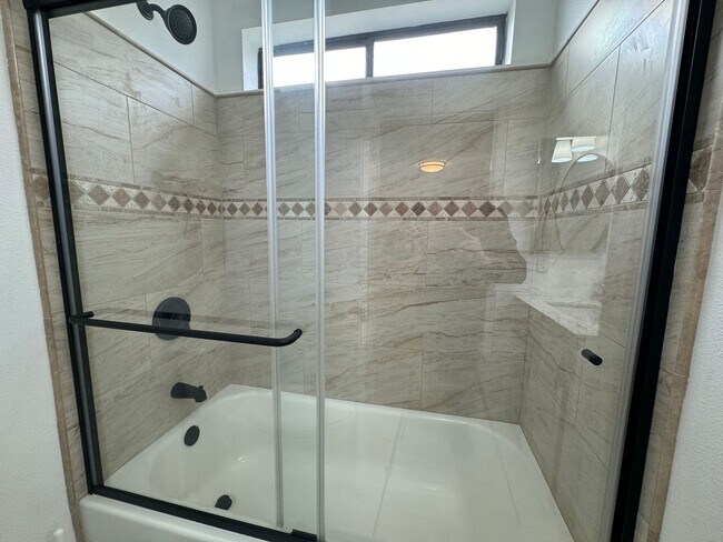 Building Photo - 2 BR Furnished Condo on the Colorado River with Utilities included