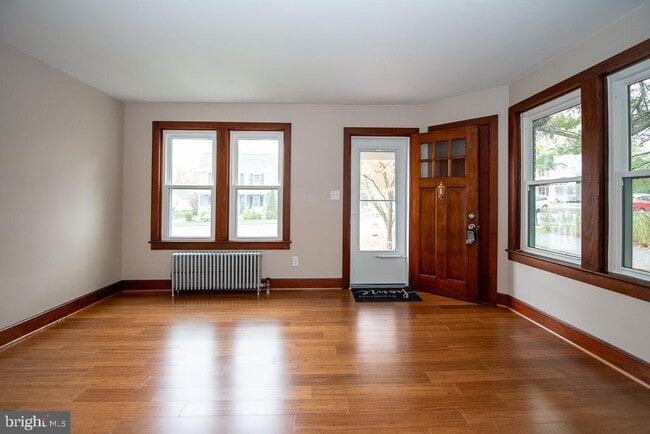 Building Photo - 9 Fulton Ave