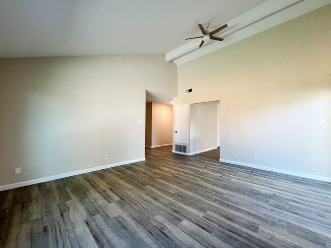 Building Photo - Single Level Four Bedroom North Napa Home