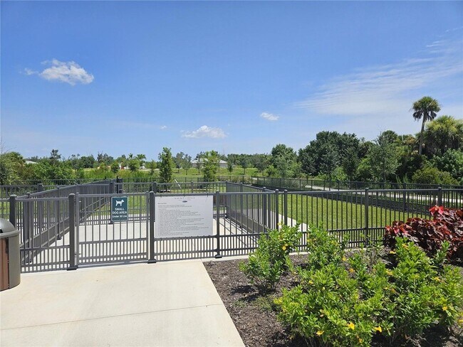 Building Photo - 17784 Stillness Ct