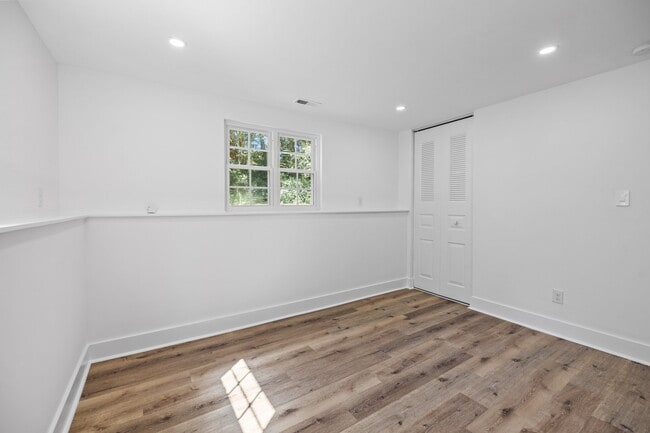 Building Photo - 7120 Clear Crossing Ln