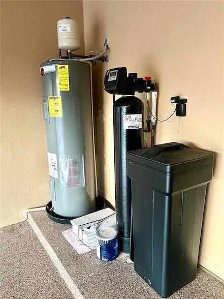 Building Photo - 2715 Montague Ct E