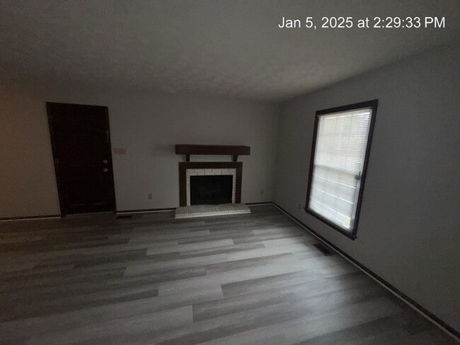 Building Photo - 203 Bayfield Loop