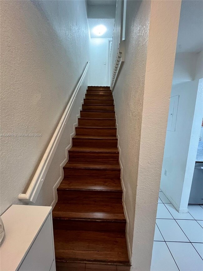 Building Photo - 171 Riviera Cir