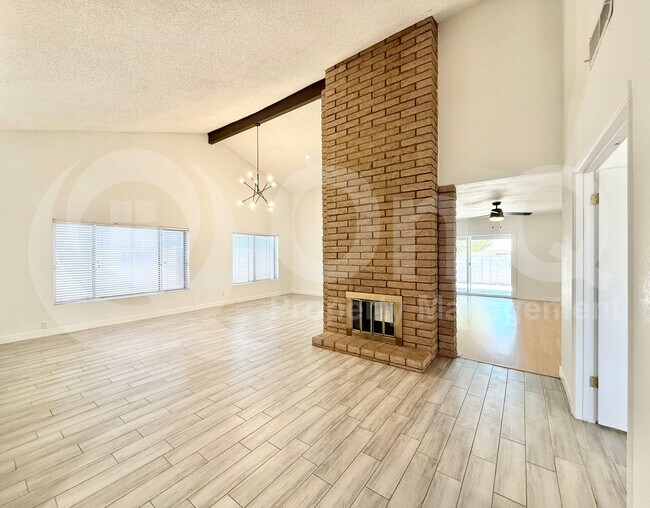 Building Photo - 3147 W Phelps Rd