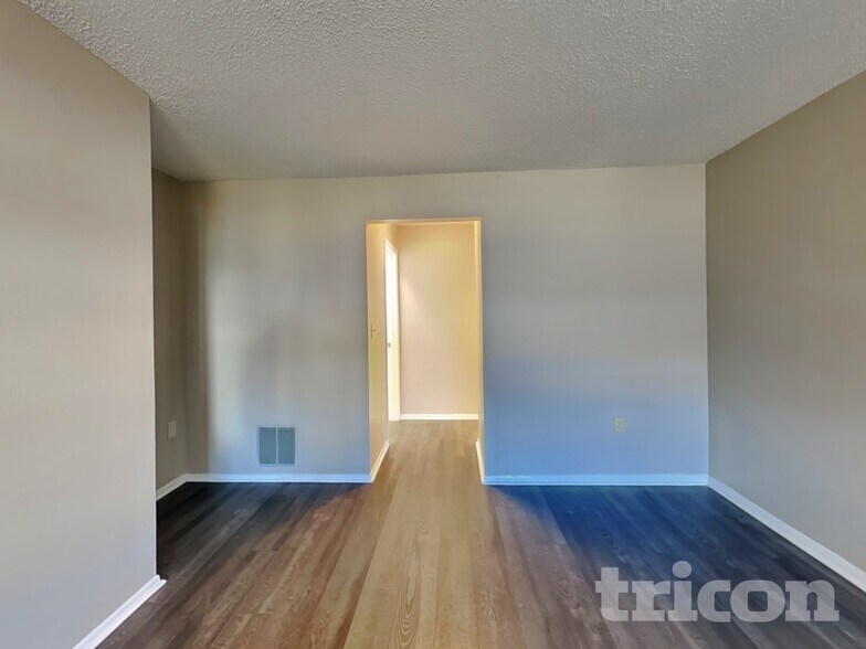 Building Photo - 13410 Shadberry Ln