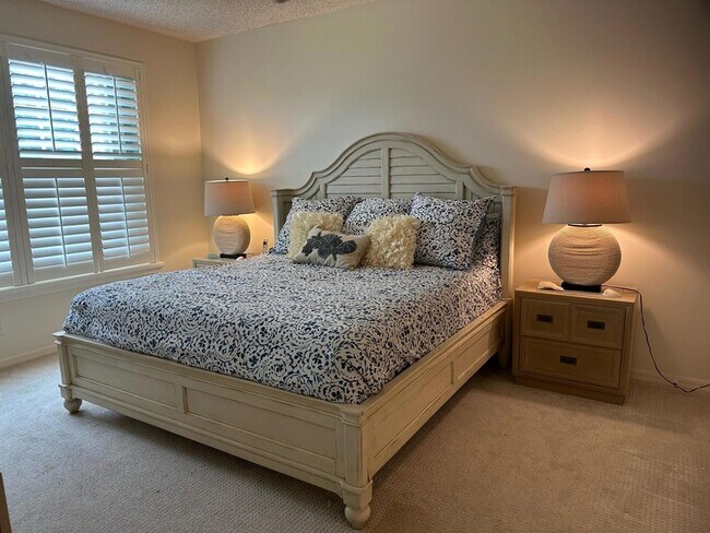 Building Photo - 602 Mainsail Cir