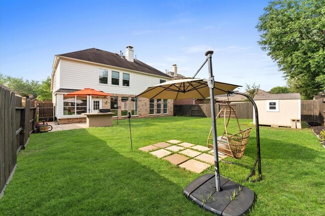 Building Photo - 15407 Cumberland Oak Way