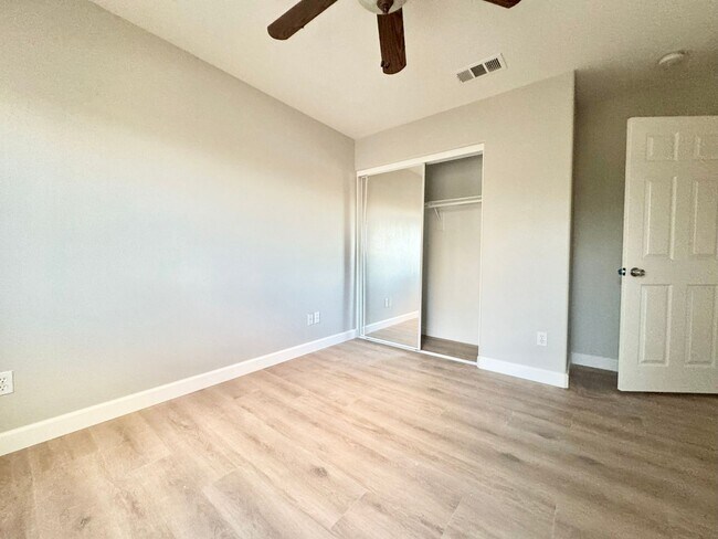 Building Photo - 2871 Pinta Ct