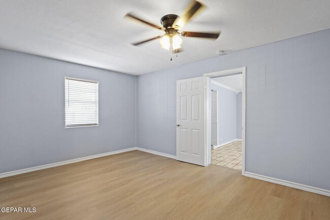 Building Photo - 390 Arvin Cir