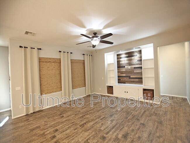 Building Photo - 16178 N 180th Ln