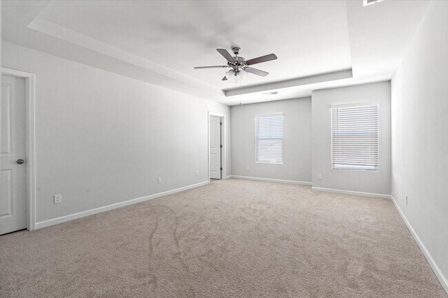 Building Photo - 5144 Captain Dr