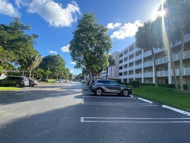 Primary Photo - 1200 NW 87th Ave