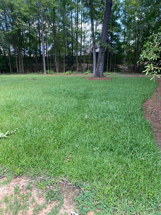 Building Photo - 906 Riverwalk Way