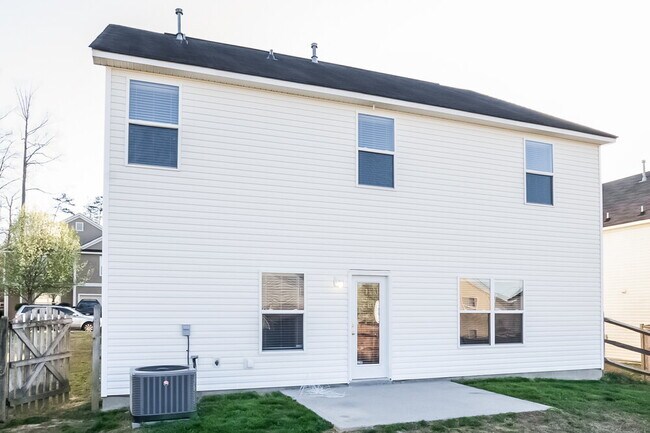 Building Photo - 1145 Ballina Way